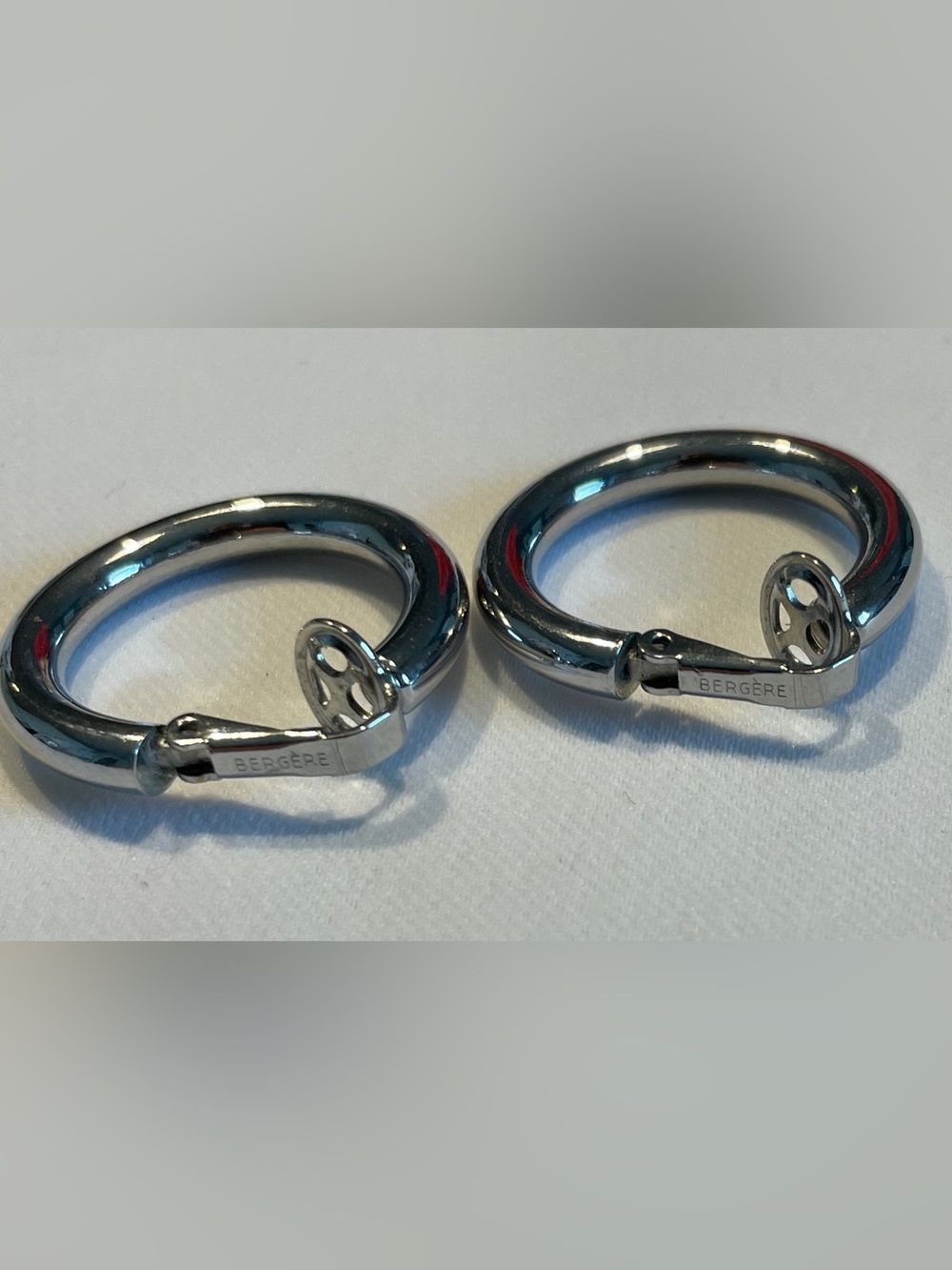 VTG Bergere Silver Tone Chunky Hollow Hoop Earrings Non Pierced Clip On Retro